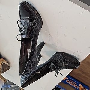 Mary Jane Oxford 5" Heels size 8.5"